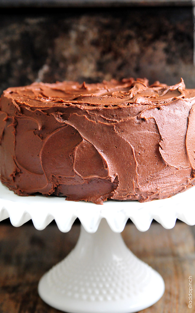 4 Ultimate Birthday Cake Recipes that are Easy and Delicious!